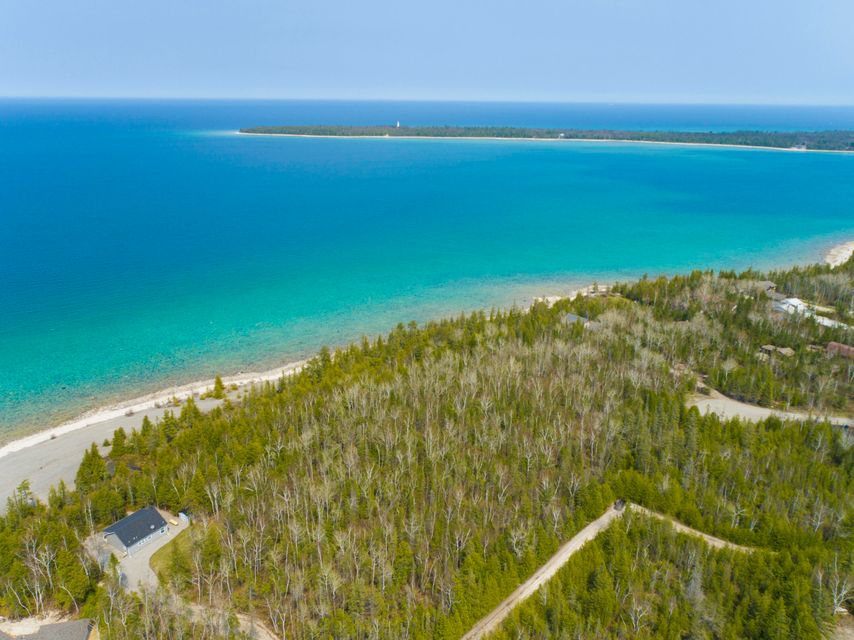 Lakeshore Realty of Presque Isle, Michigan